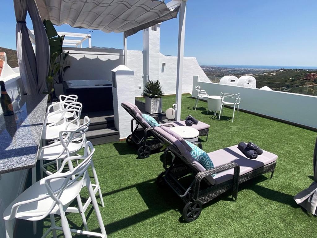Ferienwohnung Penthouse Mit Privatem Jacuzzi In Marbella - La Mairena Ojén Exterior foto